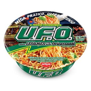 NISSIN U.F.O YAKISSOBA SABOR LEGUMES COM MOLHO ORIENTAL 81G