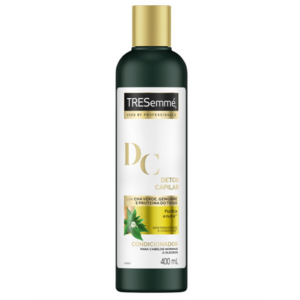 CONDICIONADOR TRESEMMÉ DETOX CAPILAR COM 400ML
