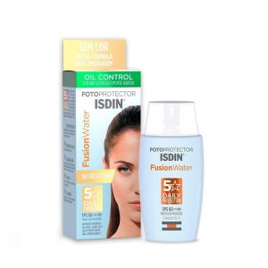 PROTETOR SOLAR FACIAL ISDIN FUSION WATER OIL CONTROL FPS 60 50ML